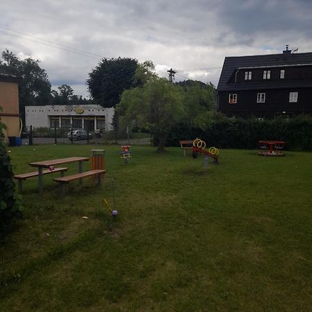 Penzion Sklarska Hospoda Chřibská Buitenkant foto