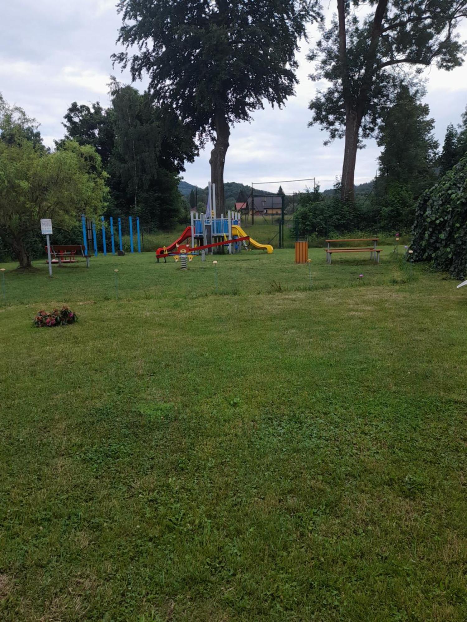 Penzion Sklarska Hospoda Chřibská Buitenkant foto