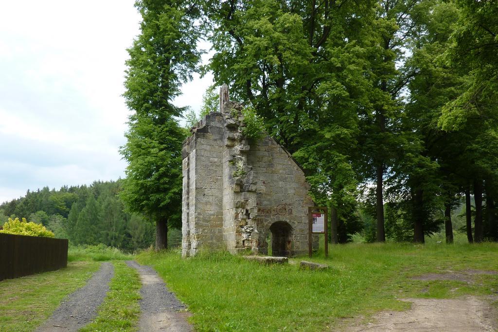 Penzion Sklarska Hospoda Chřibská Buitenkant foto