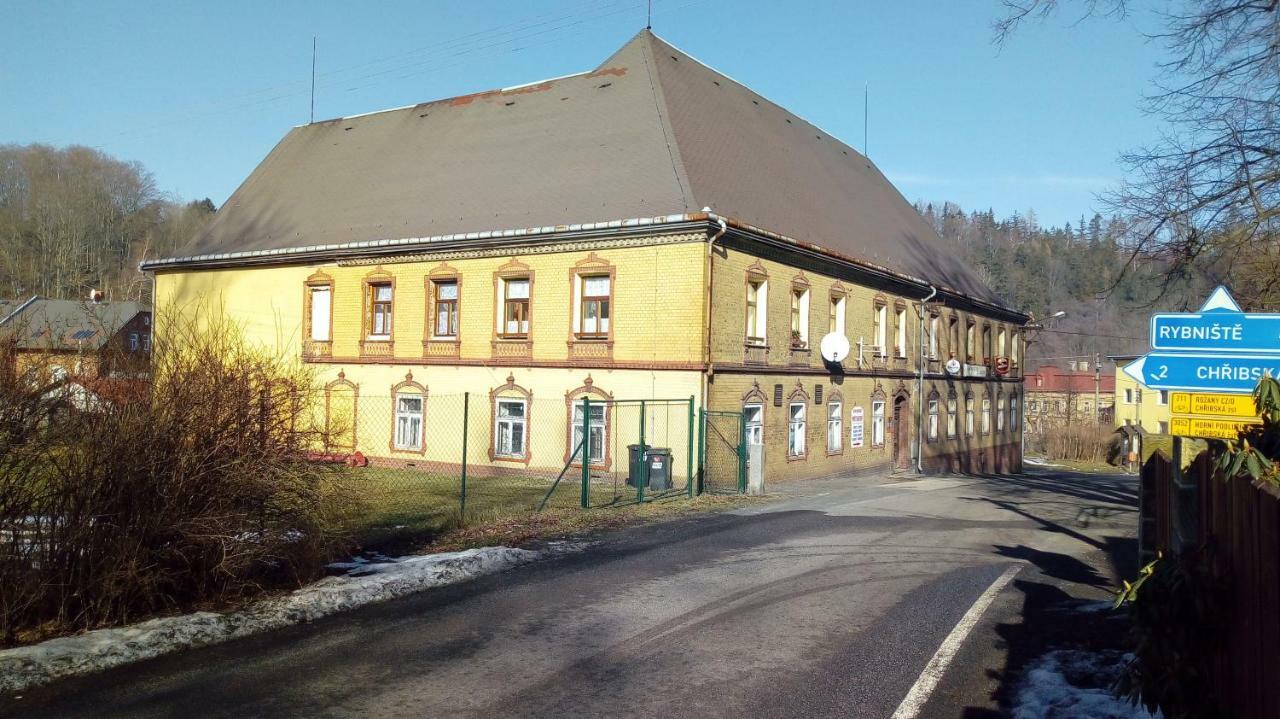 Penzion Sklarska Hospoda Chřibská Buitenkant foto